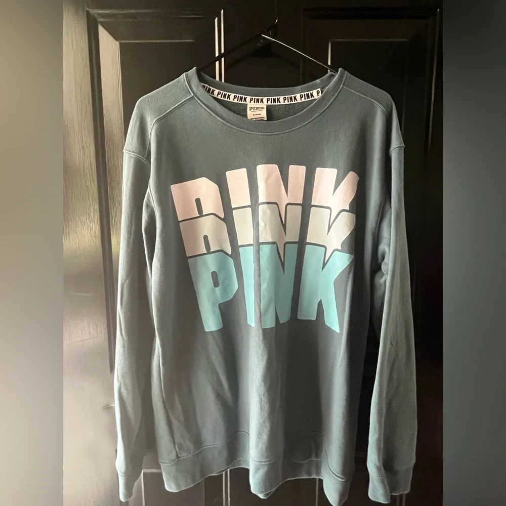 VGUC PINK Graphic Crewneck Sweatshirt - Teal - Medium